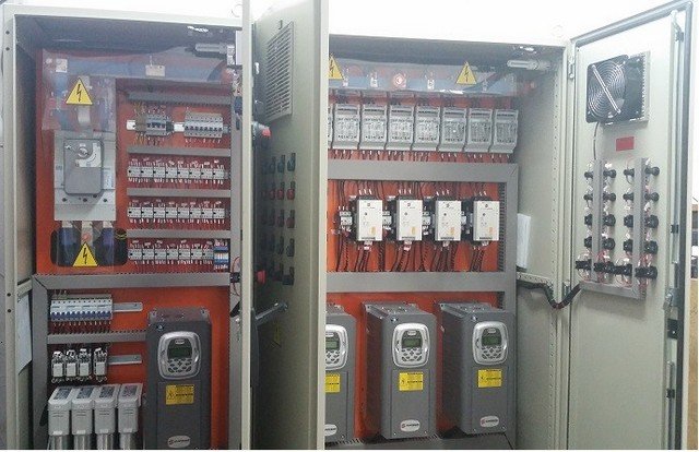 Quadro de Distribuicao Eletrica